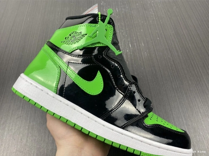 1st Kicks Shoes High 555088-030 1 OG Air Green Jordan Pine 0817